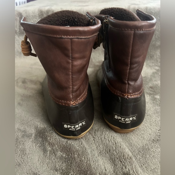 Sperry Big Kids Size 4 Dick Boot 🤎 - Picture 3 of 6